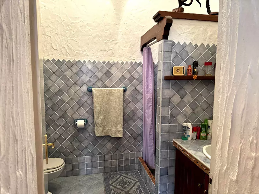 Immagine 14 di Casa semindipendente in vendita  in VITTORIO EMANUELE 1 a Aggius