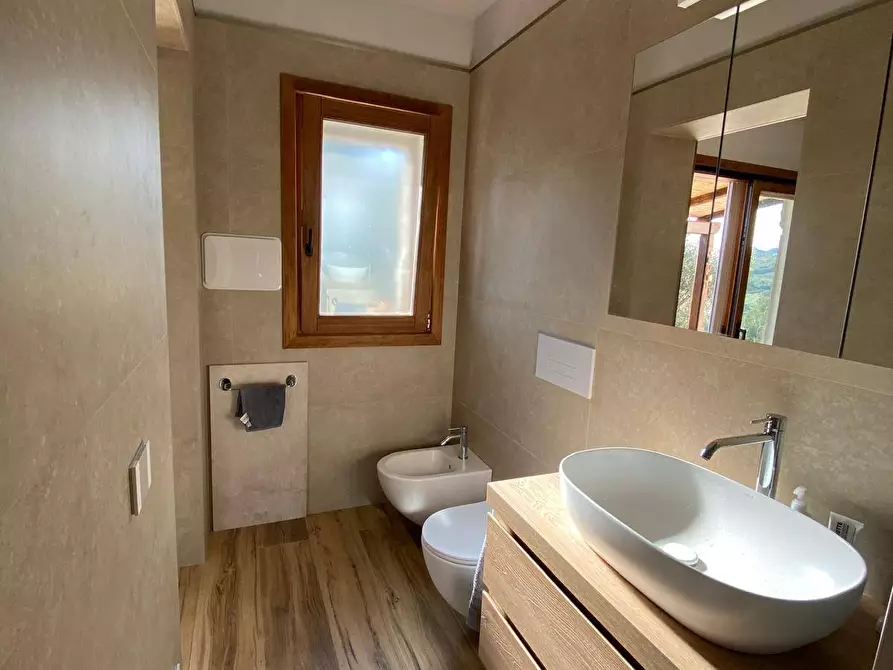 Immagine 36 di Casa semindipendente in vendita  in località sn a Arzachena