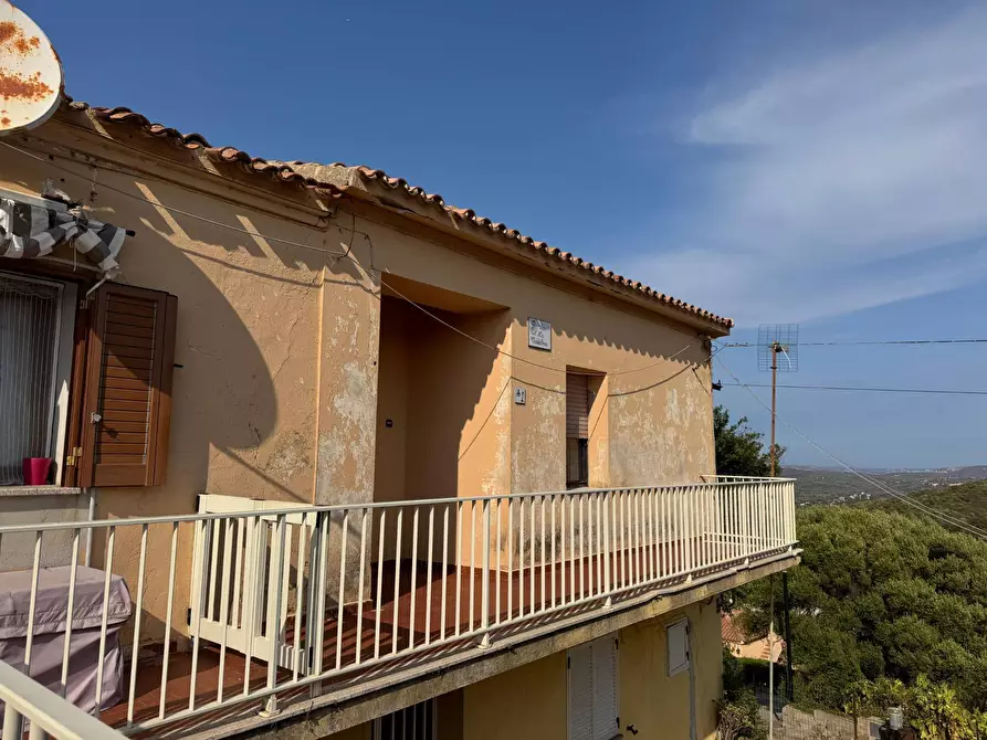 Immagine 3 di Appartamento in vendita  in VIA ENRICO COSTA SNC a Santa Teresa Gallura