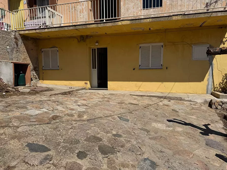 Immagine 5 di Appartamento in vendita  in VIA ENRICO COSTA SAN PASQUALE SNC a Santa Teresa Gallura