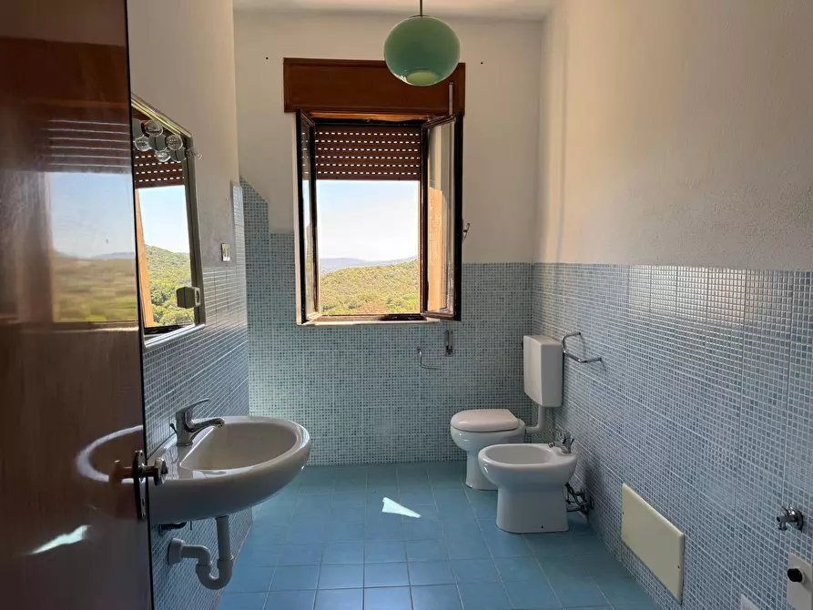 Immagine 14 di Appartamento in vendita  in VIA ENRICO COSTA SNC a Santa Teresa Gallura