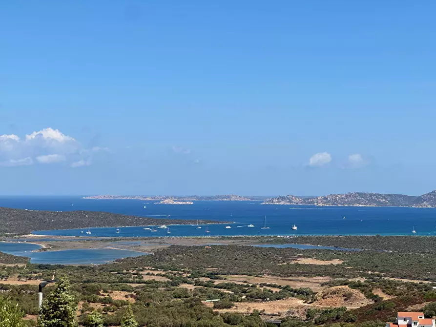 Immagine 1 di Appartamento in vendita  in VIA ENRICO COSTA SNC a Santa Teresa Gallura