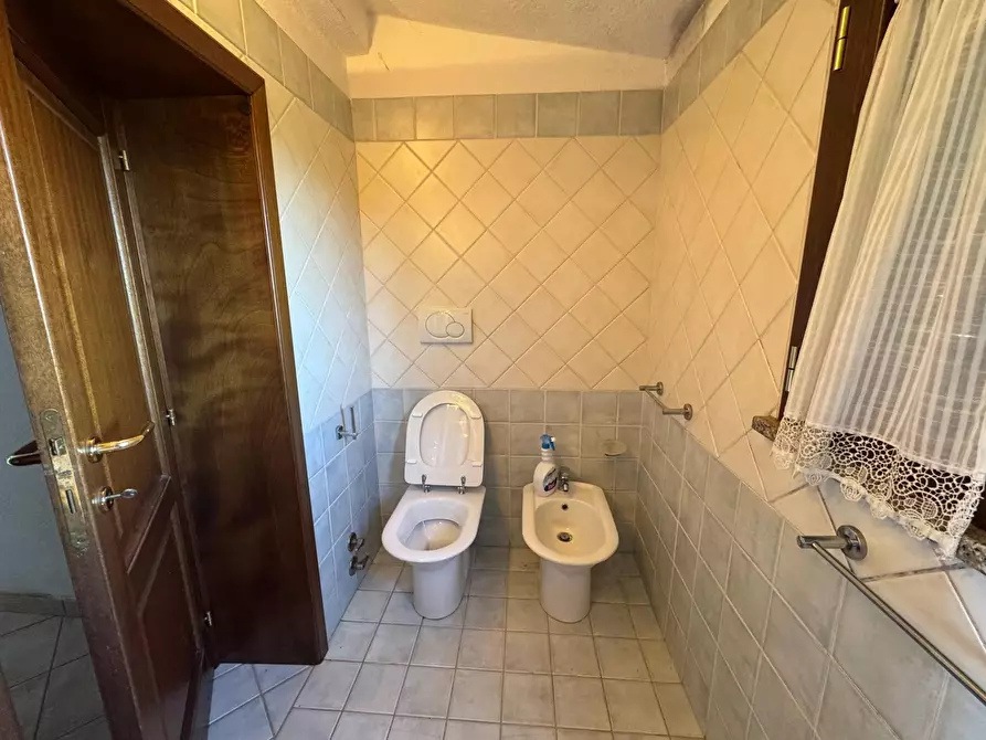 Immagine 17 di Casa semindipendente in vendita  in VIA VITTORIO EMANUELE II 106 a Aggius