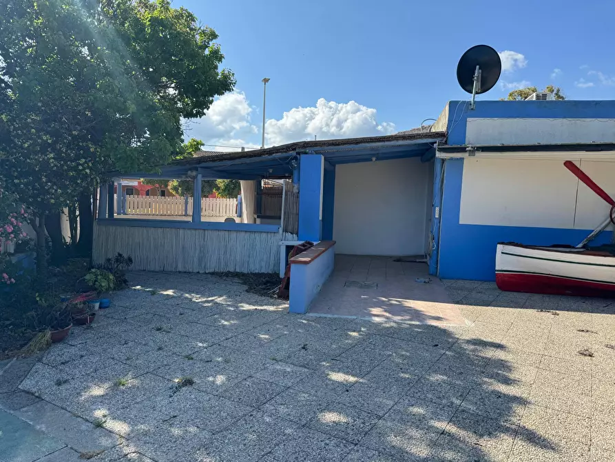 Immagine 7 di Attività commerciale in vendita  in Porto Pozzo a Santa Teresa Gallura