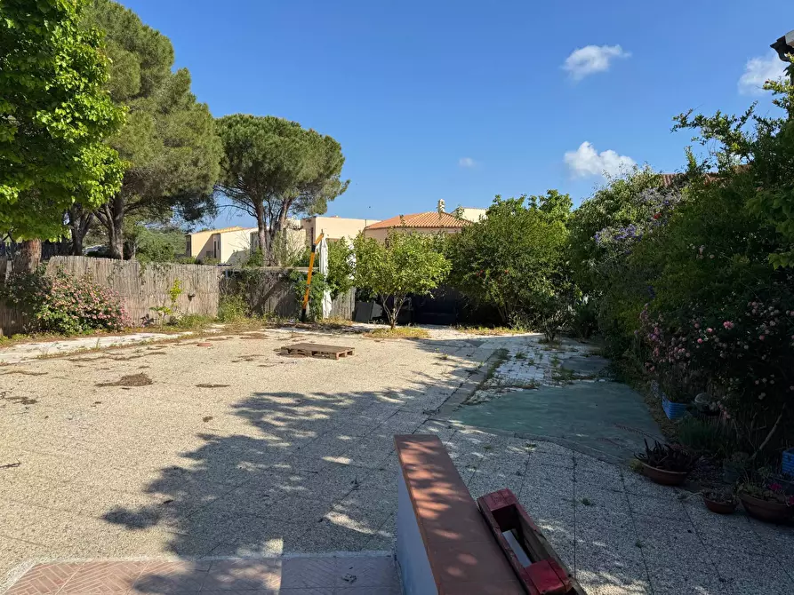 Immagine 5 di Attività commerciale in vendita  in Porto Pozzo a Santa Teresa Gallura