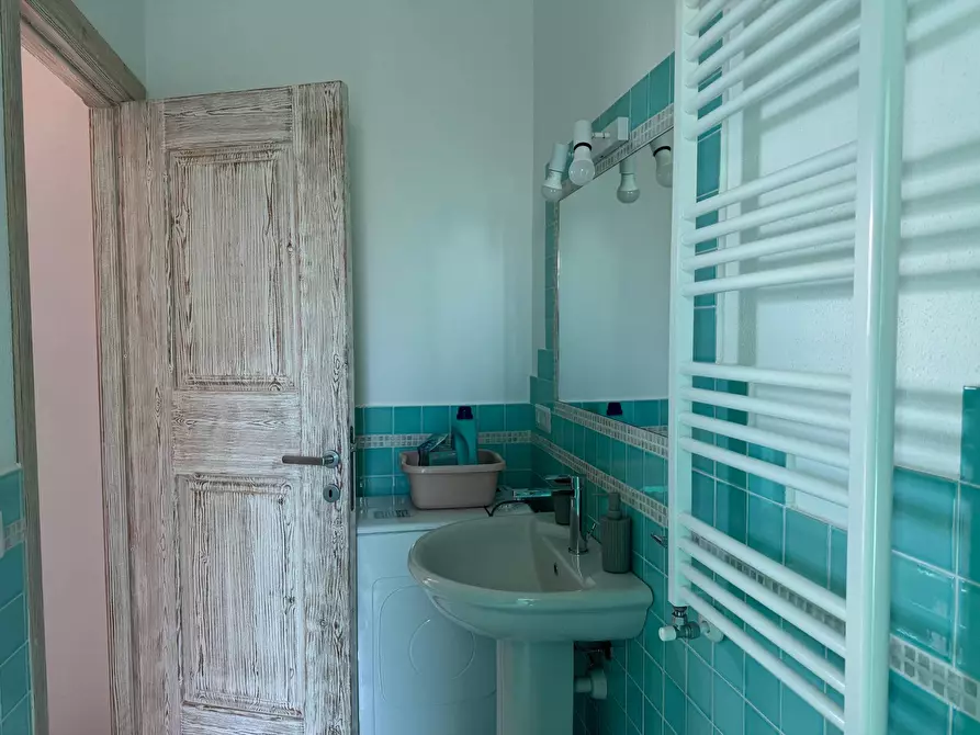 Immagine 15 di Appartamento in vendita  in VIA GUGLIELMO MARCONI 22 a Aggius