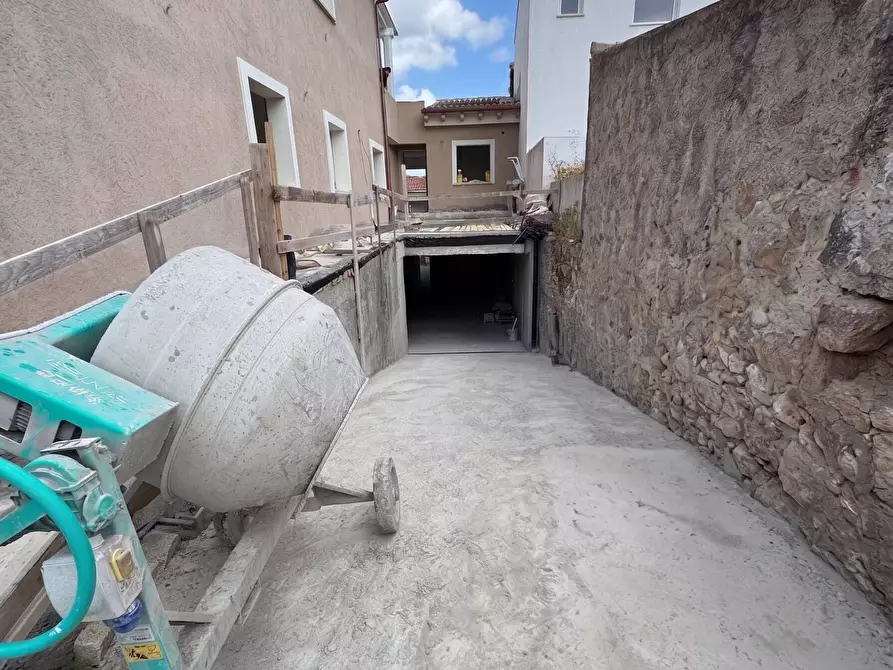 Immagine 3 di Appartamento in vendita  in Via Caprera SNC a Aggius
