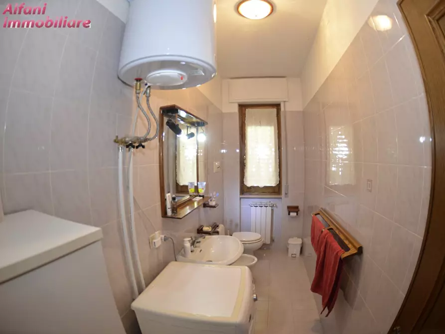 Immagine 45 di Villa in vendita  in Via L. Einaudi 1 a Capolona