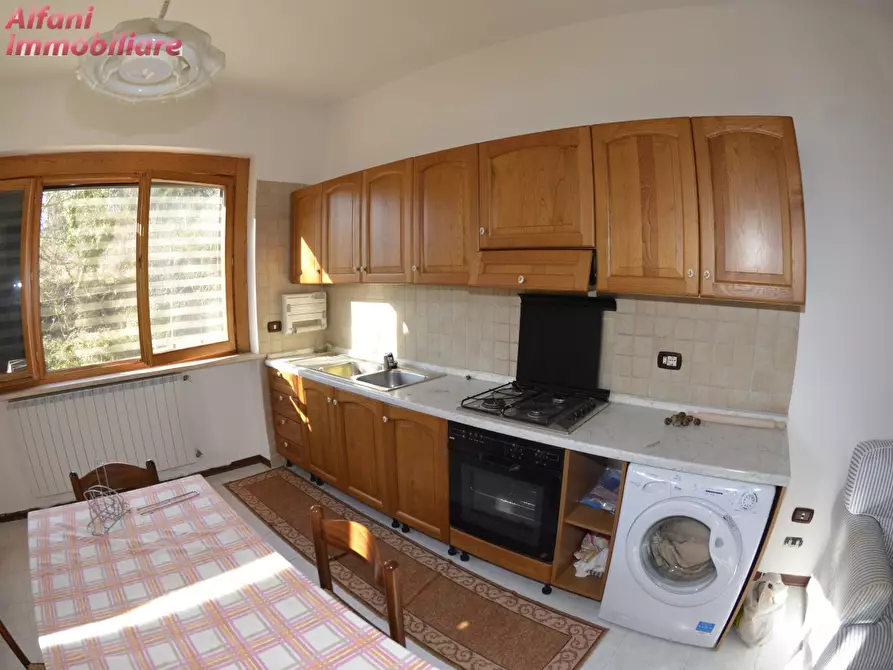 Immagine 50 di Villa in vendita  in Via L. Einaudi 1 a Capolona