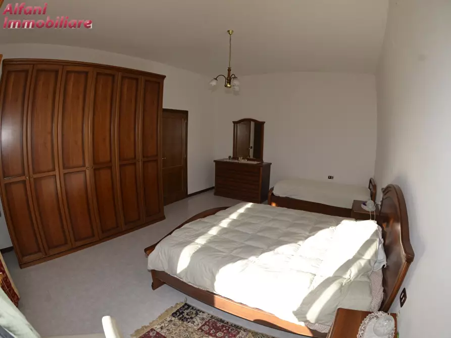 Immagine 60 di Villa in vendita  in Via L. Einaudi 1 a Capolona