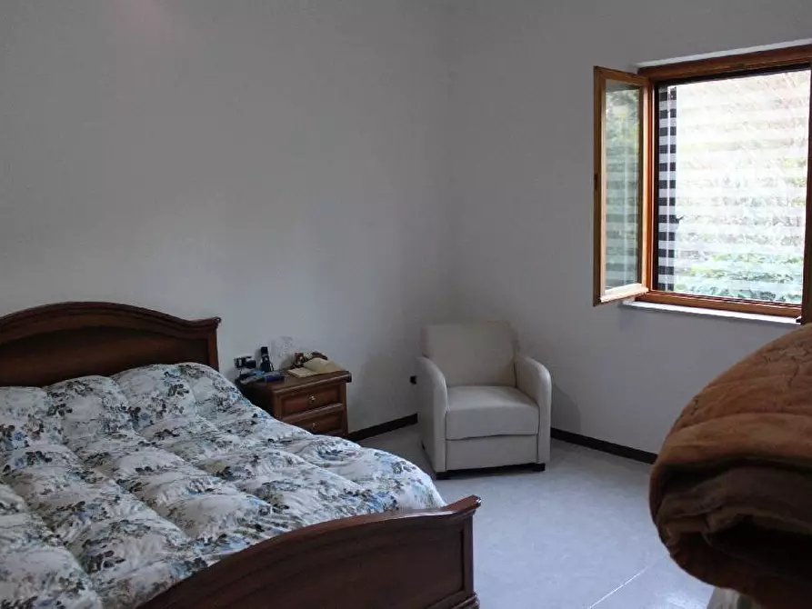 Immagine 77 di Villa in vendita  in Via L. Einaudi 1 a Capolona