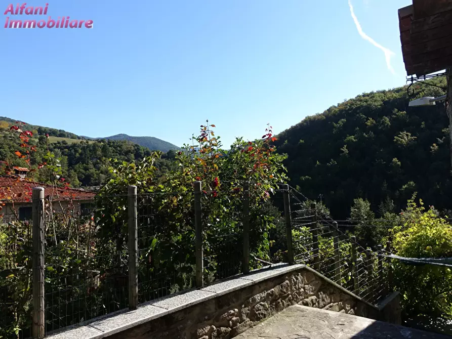 Immagine 2 di Appartamento in vendita  in LOC.PAPIANO a Pratovecchio Stia