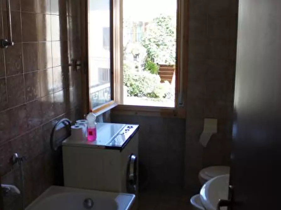 Immagine 6 di Appartamento in vendita  in via roma a Castel San Niccolò