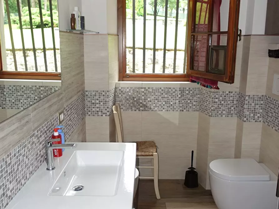 Immagine 21 di Villa in vendita  in LA RIMESSA 59 a Capolona