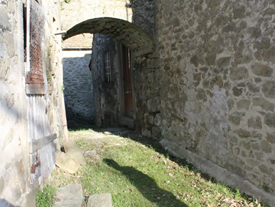 Immagine 37 di Villa in vendita  in ss 310 a Pratovecchio Stia