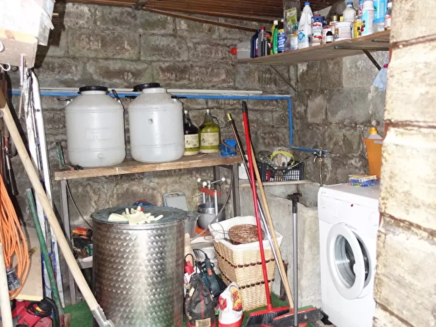 Immagine 40 di Villa in vendita  in ss 310 a Pratovecchio Stia