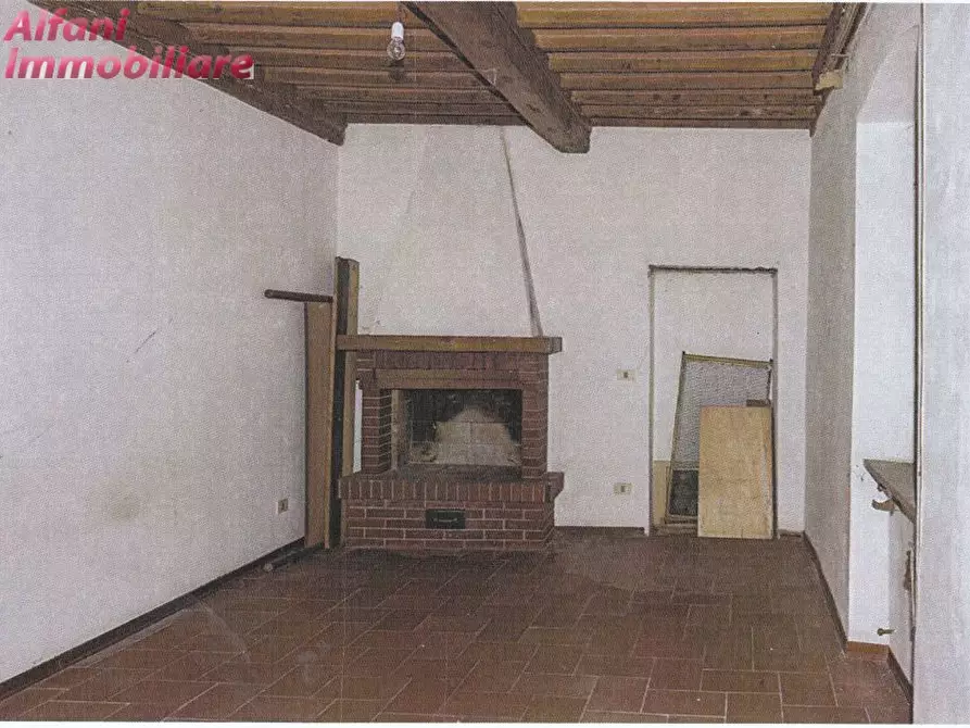 Immagine 2 di Appartamento in vendita  a Castel Focognano