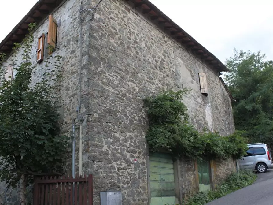 Immagine 1 di Palazzo in vendita  in CETICA VIA BORGO PIANO a Castel San Niccolo'