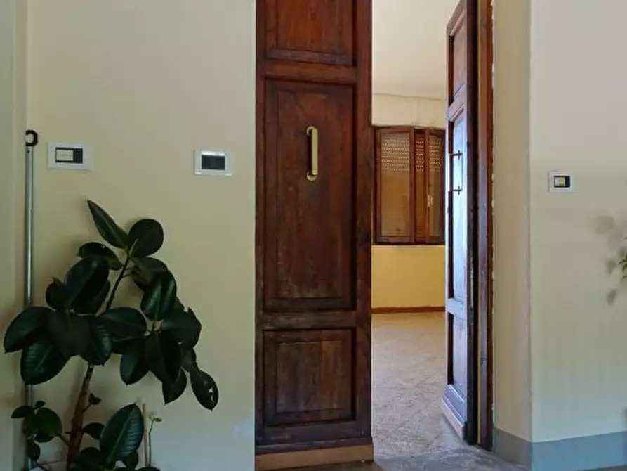 Immagine 3 di Appartamento in vendita  a Castel San Niccolò