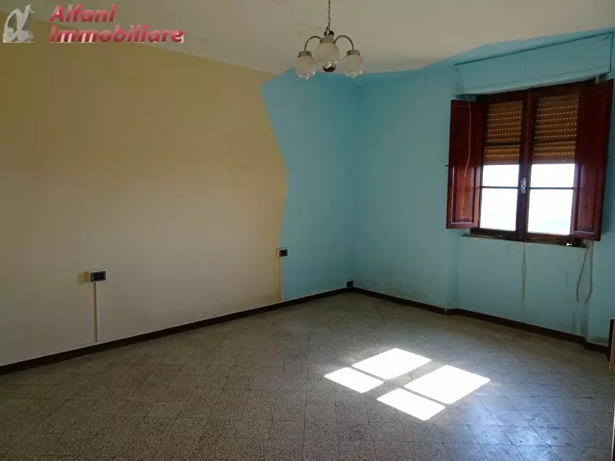 Immagine 6 di Appartamento in vendita  a Castel San Niccolò