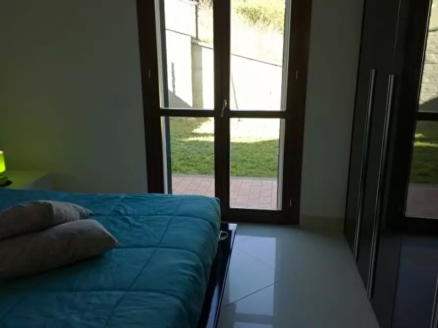 Immagine 12 di Appartamento in vendita  in via donacato a Castel San Niccolò