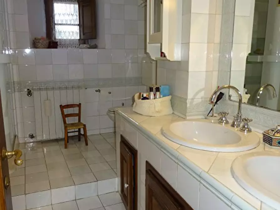 Immagine 15 di Appartamento in vendita  a Castel Focognano