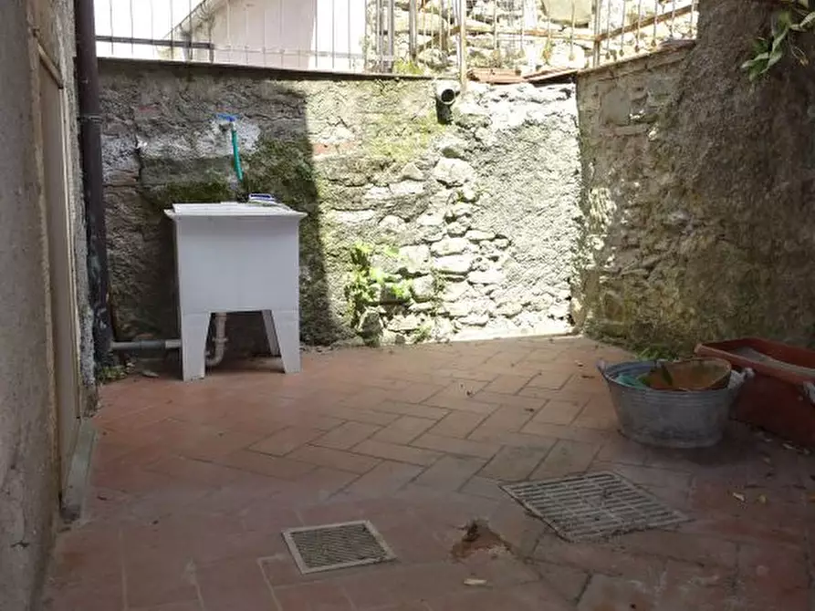 Immagine 31 di Appartamento in vendita  a Castel Focognano