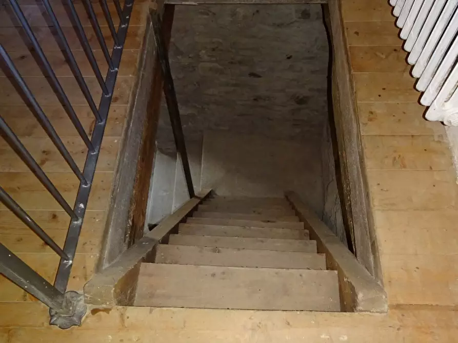 Immagine 23 di Casa indipendente in vendita  in PIAN DEI CORTINI 217 a Bibbiena