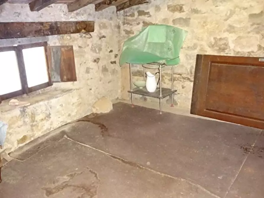 Immagine 31 di Casa semindipendente in vendita  in Pagliericcio 189a a Castel San Niccolò