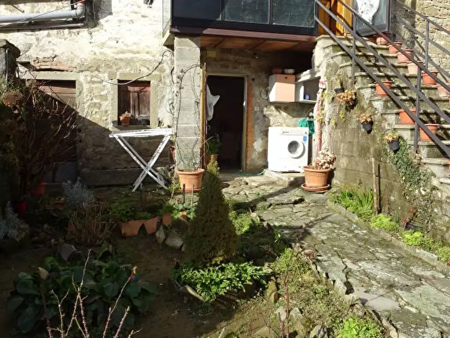 Immagine 35 di Casa semindipendente in vendita  in Pagliericcio 189a a Castel San Niccolò