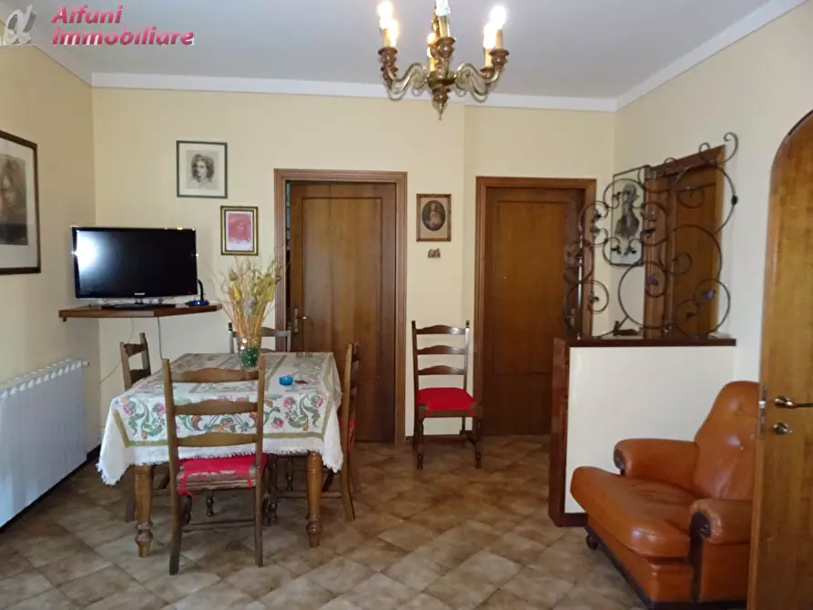 Immagine 21 di Appartamento in vendita  a Castel San Niccolò