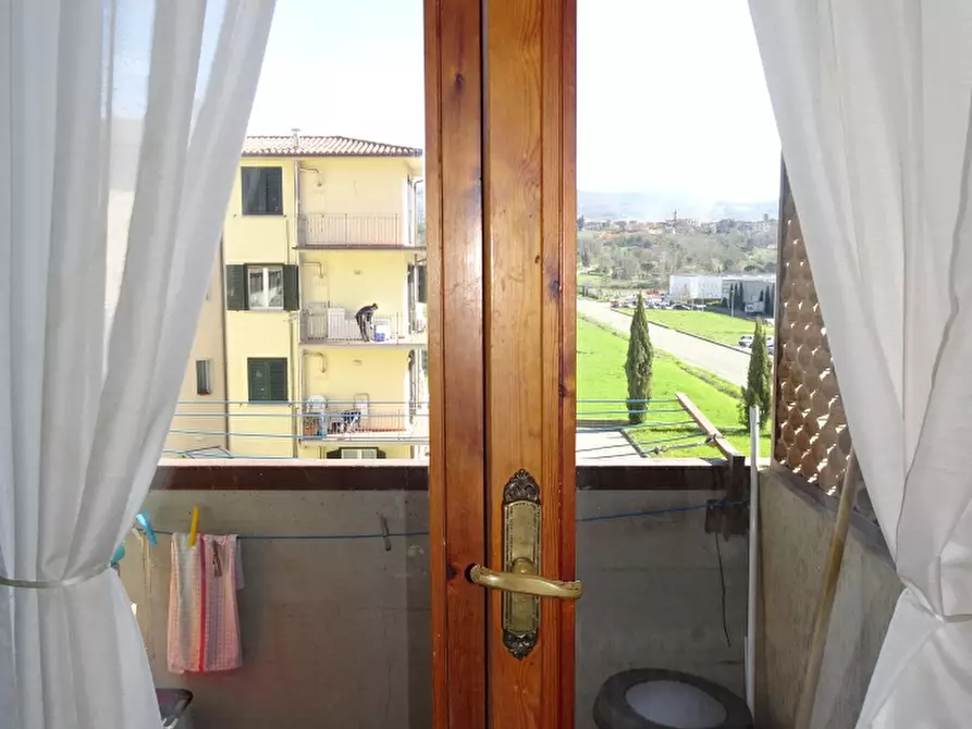 Immagine 26 di Appartamento in vendita  a Castel San Niccolò