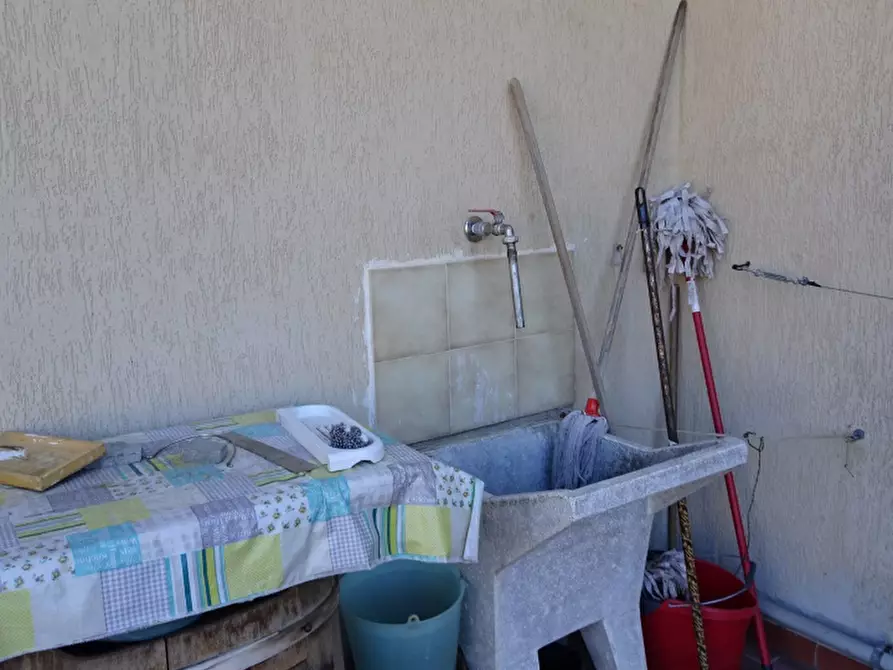 Immagine 17 di Appartamento in vendita  a Castel San Niccolò