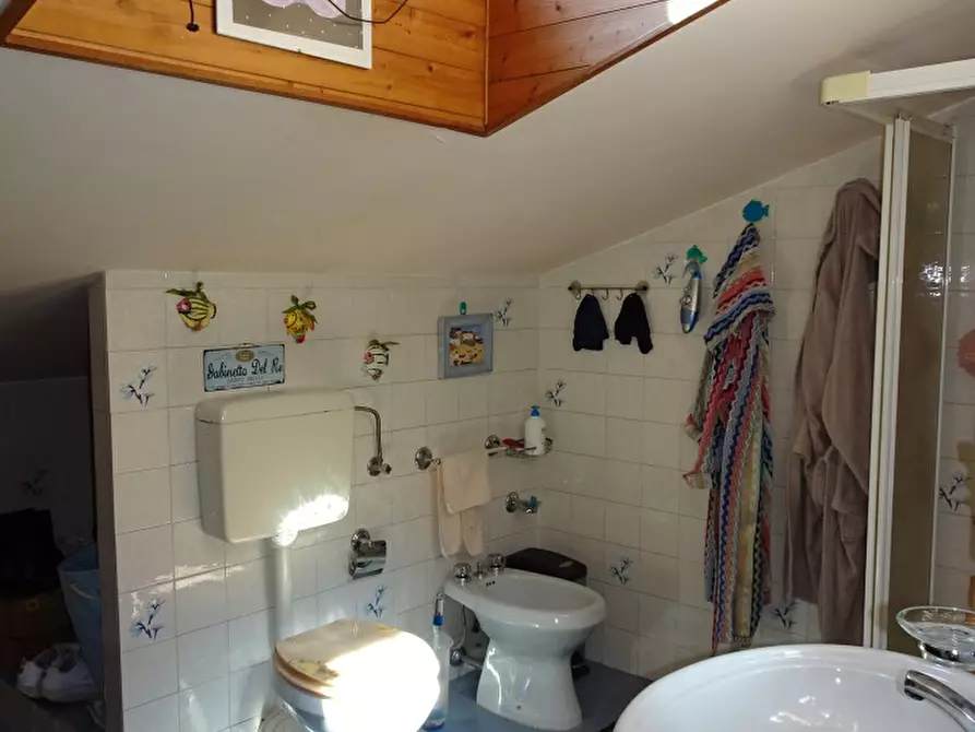 Immagine 14 di Appartamento in vendita  a Castel San Niccolò