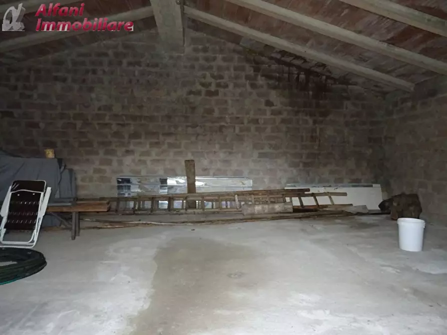 Immagine 27 di Casa indipendente in vendita  a Capolona