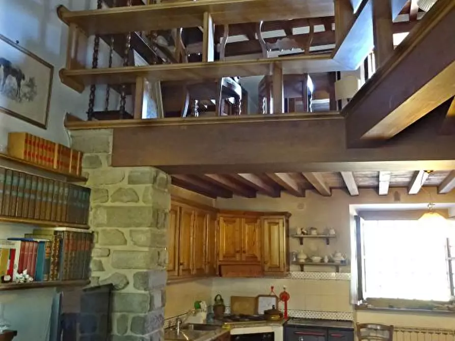 Immagine 7 di Appartamento in vendita  in Piazza Paolo Uccello 22 a Pratovecchio Stia