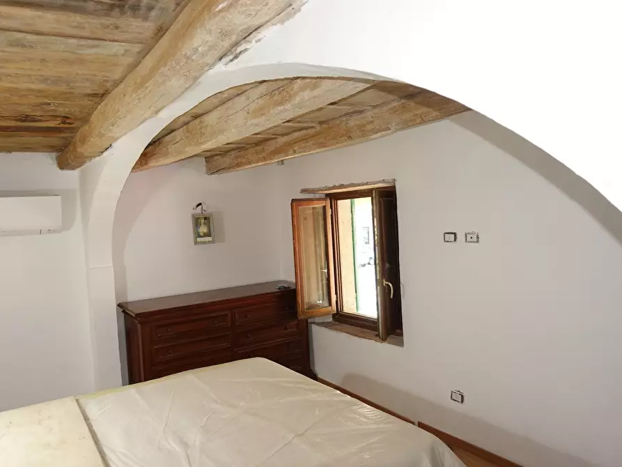 Immagine 35 di Appartamento in vendita  in Piazza Paolo Uccello 22 a Pratovecchio Stia