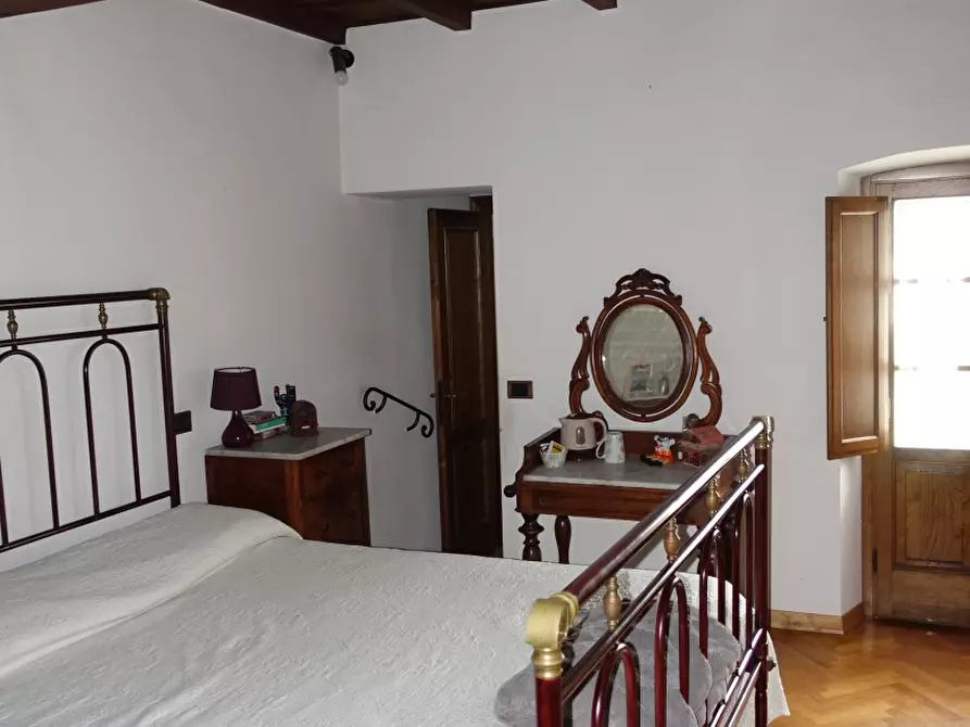 Immagine 50 di Appartamento in vendita  in Piazza Paolo Uccello 22 a Pratovecchio Stia