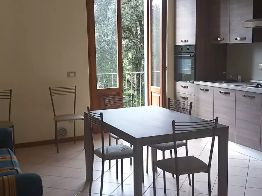Immagine 13 di Appartamento in vendita  in strada regionale consuma 70 a Castel San Niccolò