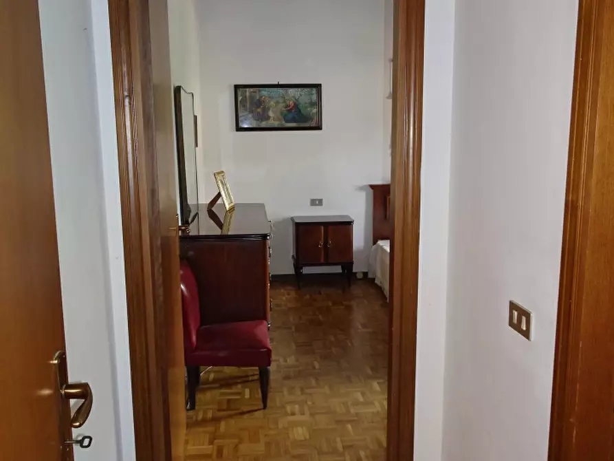 Immagine 9 di Appartamento in vendita  a Castel San Niccolò