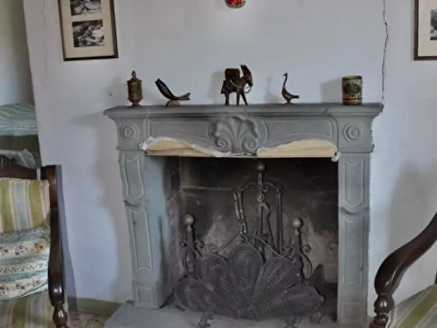 Immagine 4 di Casa indipendente in vendita  a Castel San Niccolò