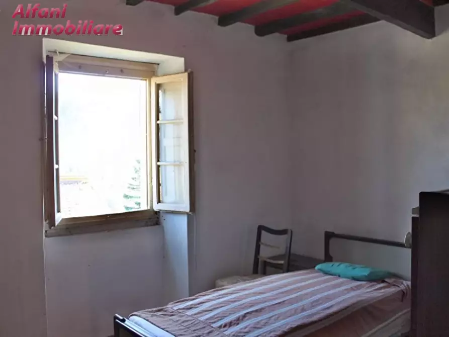 Immagine 5 di Casa indipendente in vendita  a Castel San Niccolò