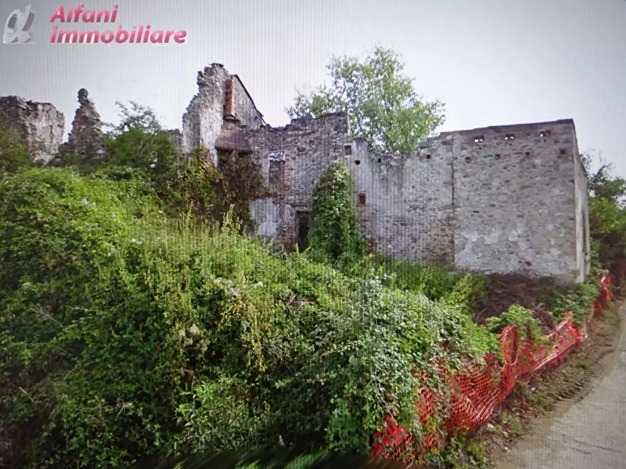 Immagine 4 di Terreno residenziale in vendita  a Bibbiena