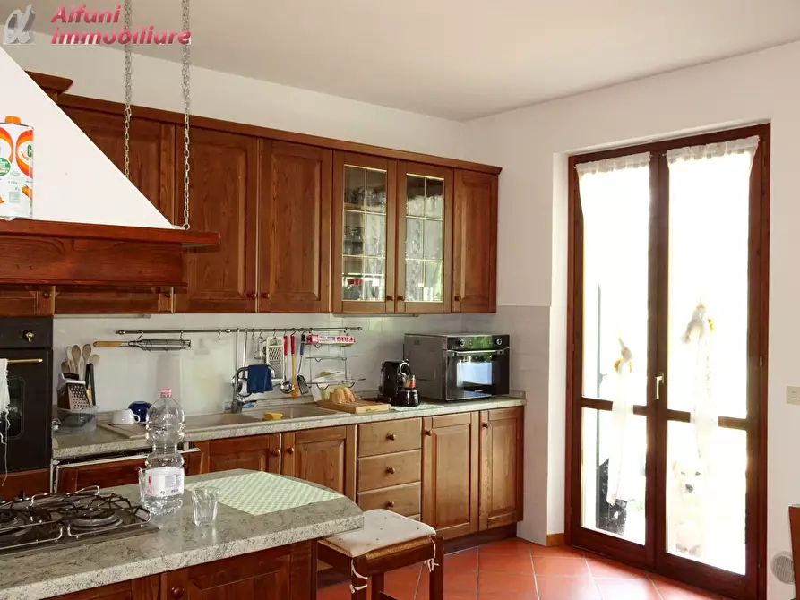 Immagine 5 di Villetta a schiera in vendita  a Castel San Niccolò