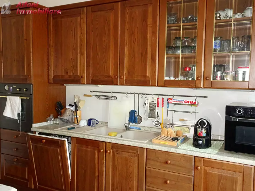 Immagine 6 di Villetta a schiera in vendita  a Castel San Niccolò