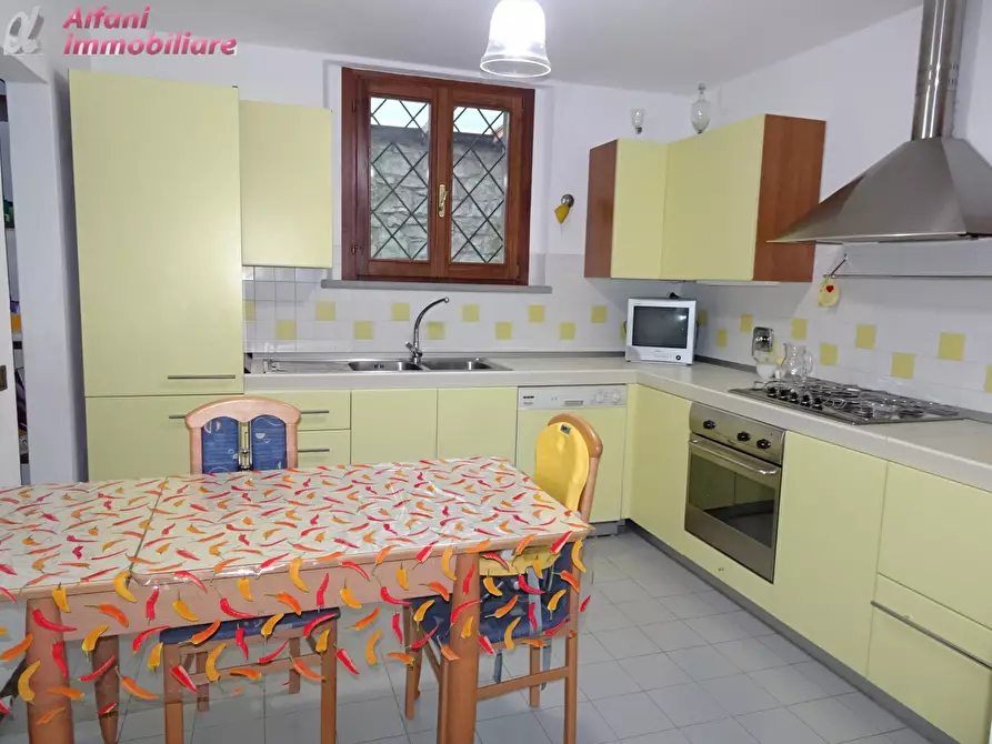 Immagine 21 di Villa in vendita  a Bibbiena