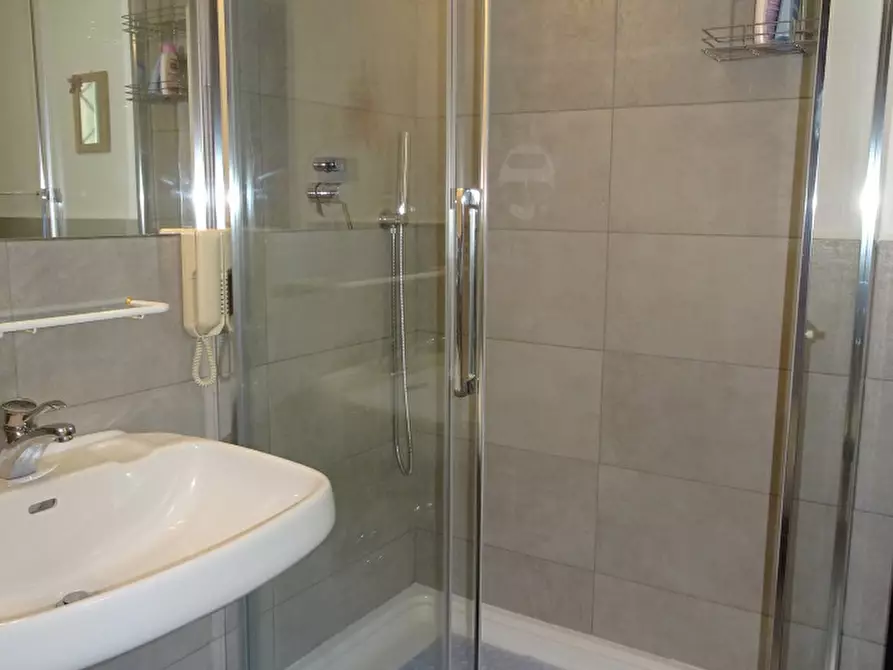 Immagine 41 di Villa in vendita  a Bibbiena