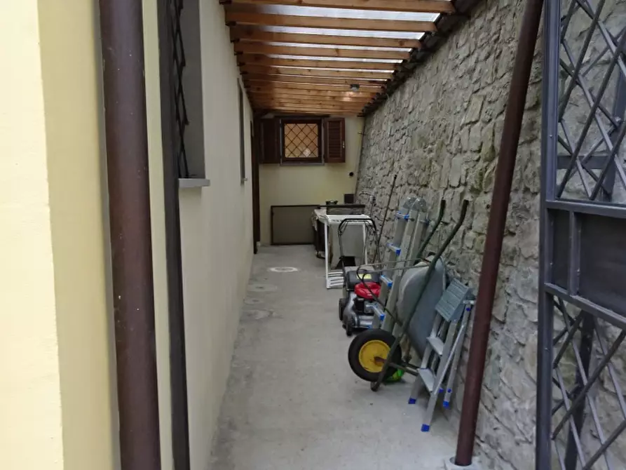 Immagine 51 di Villa in vendita  a Bibbiena