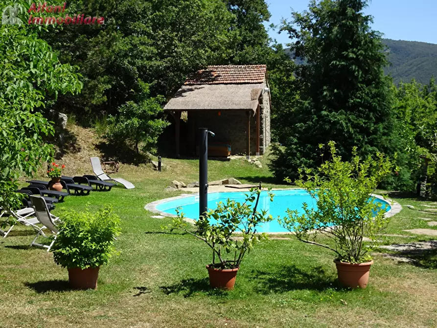 Immagine 56 di Villa in vendita  a Bibbiena