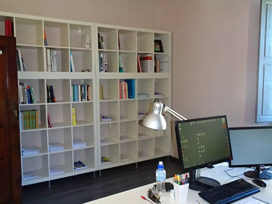 Immagine 31 di Appartamento in vendita  in piazza Camaiani 6 a Bibbiena